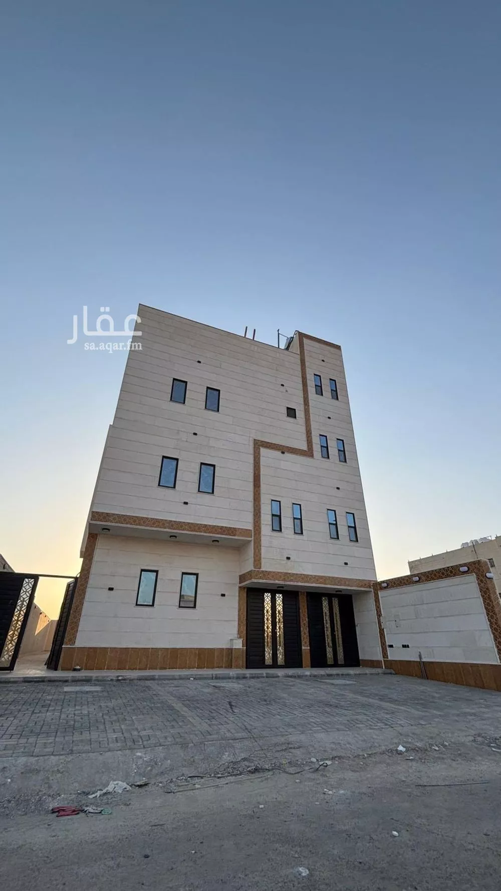 شقة للبيع في شارع حذيفه بن اسيد بن خالد, حي الرانوناء, مدينة المدينة المنورة, منطقة المدينة المنورة 1 صورة