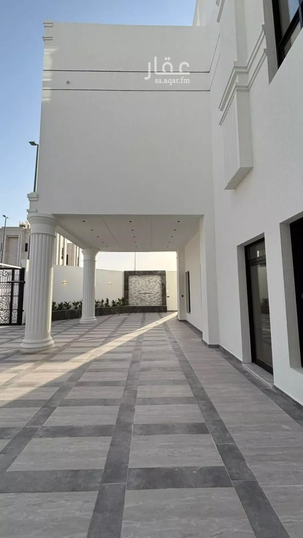 فيلا للبيع في شارع صالح بن خيوان, حي وادي مذينب, مدينة المدينة المنورة, منطقة المدينة المنورة 1 صورة