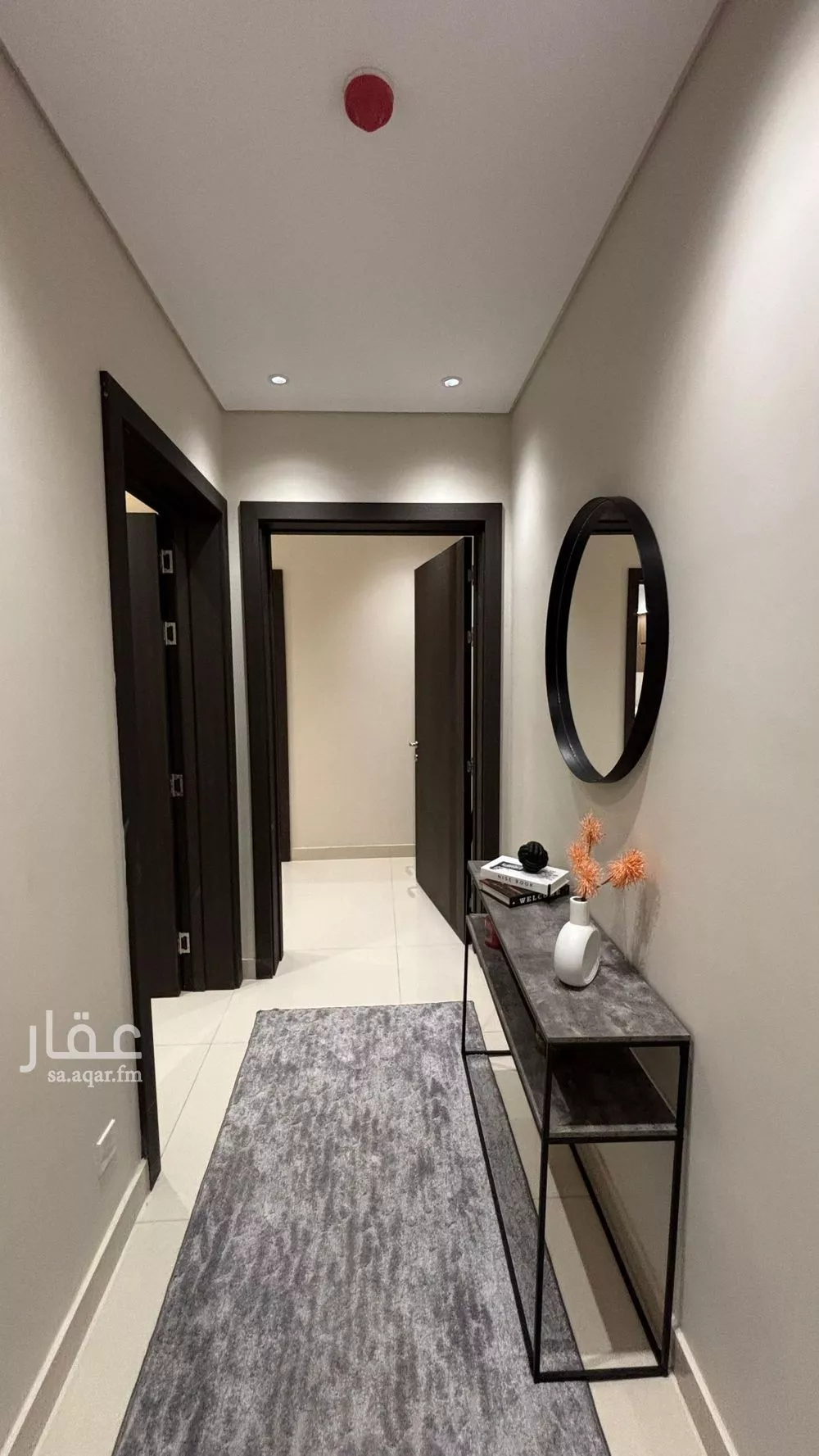 شقة للبيع في شارع حرام الجهني, حي الإسكان, مدينة المدينه المنوره, منطقة المدينة المنورة 1 صورة