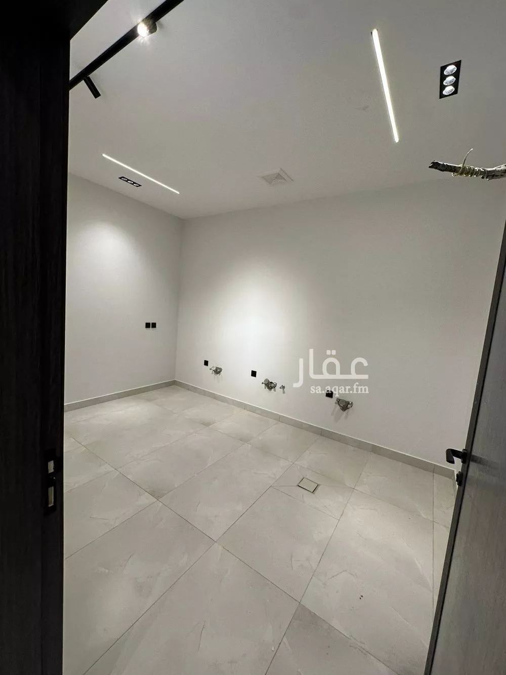 شقة للبيع في شارع سوار بن عبدالله, حي وادي مذينب, مدينة المدينه المنوره, منطقة المدينة المنورة 1 صورة