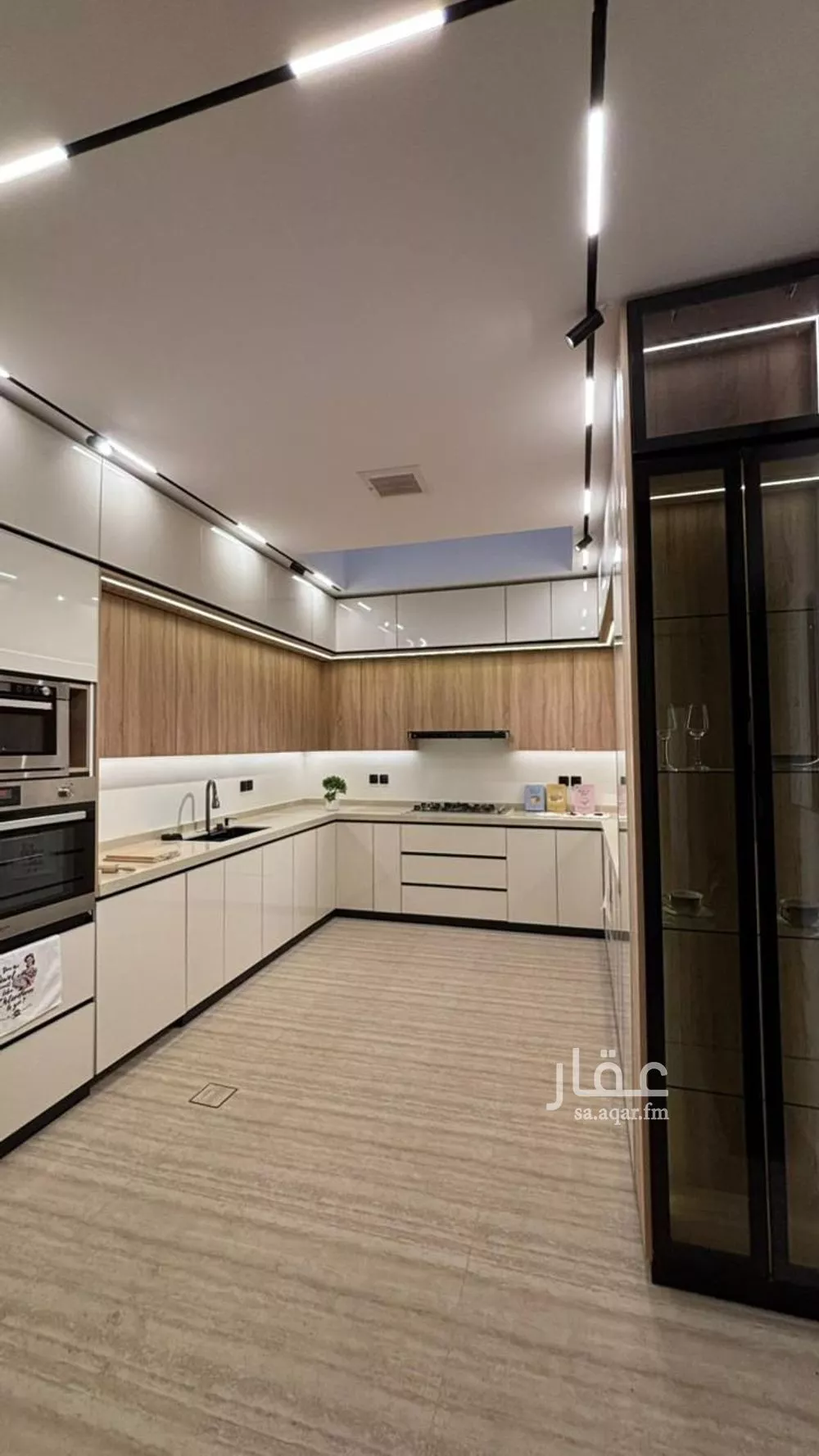 فيلا للبيع في شارع حجاج ابن عامر, حي وادي مذينب, مدينة المدينة المنورة, منطقة المدينة المنورة 1 صورة