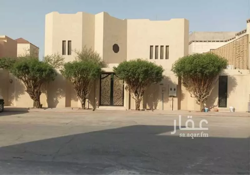 فيلا للبيع في شارع قناطر النعمان, حي الملك فهد, مدينة الرياض, منطقة الرياض 1 صورة