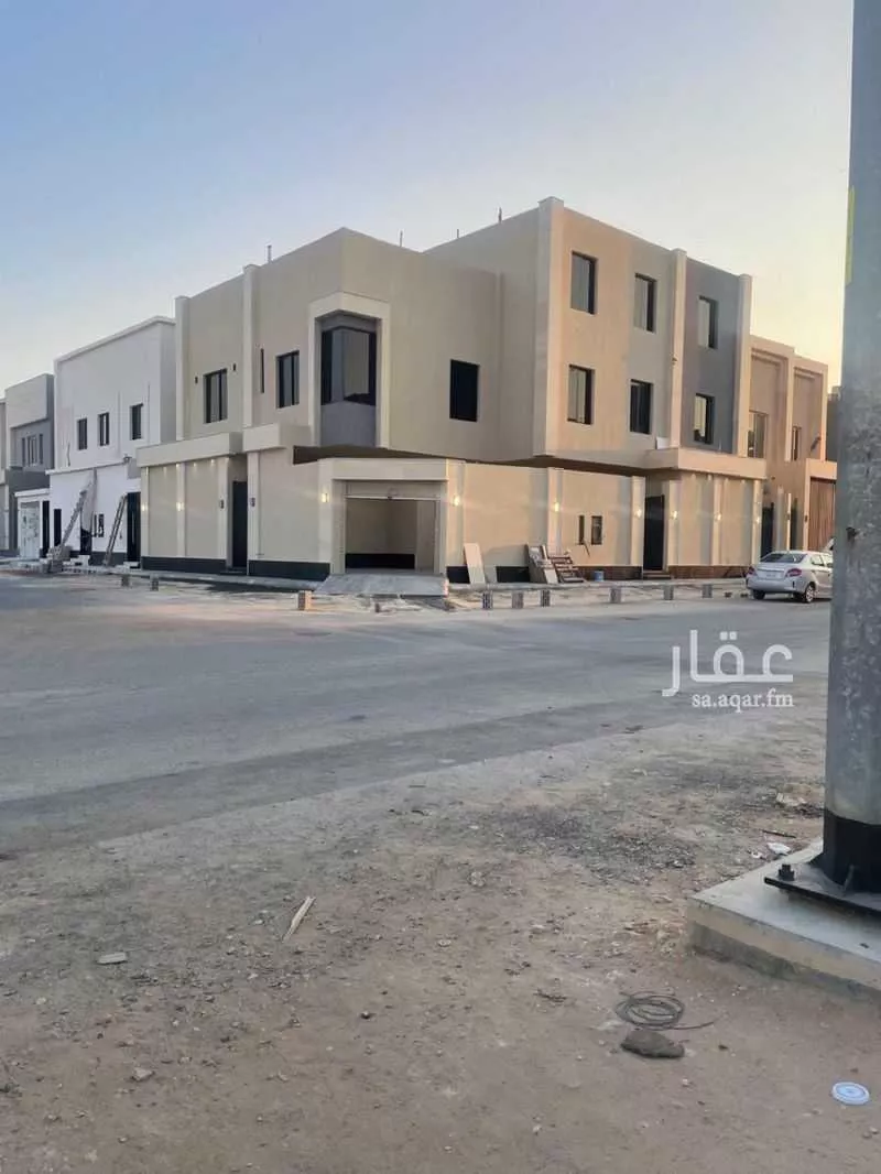 فيلا للبيع في شارع الجنادرية ، حي الرمال ، الرياض ، منطقة الرياض 1 صورة