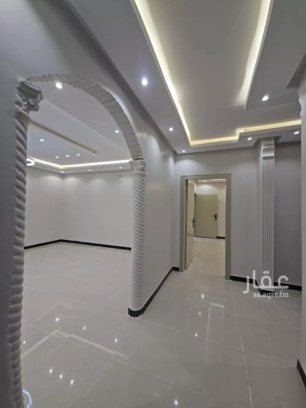 دور للبيع في شارع رقم 130, حي الجنادرية, مدينة الرياض, منطقة الرياض 1 صورة