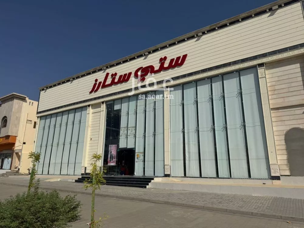 محل للبيع في شارع الامام مسلم الفرعي, حي السلام, مدينة المدينه المنوره, منطقة المدينة المنورة 1 صورة