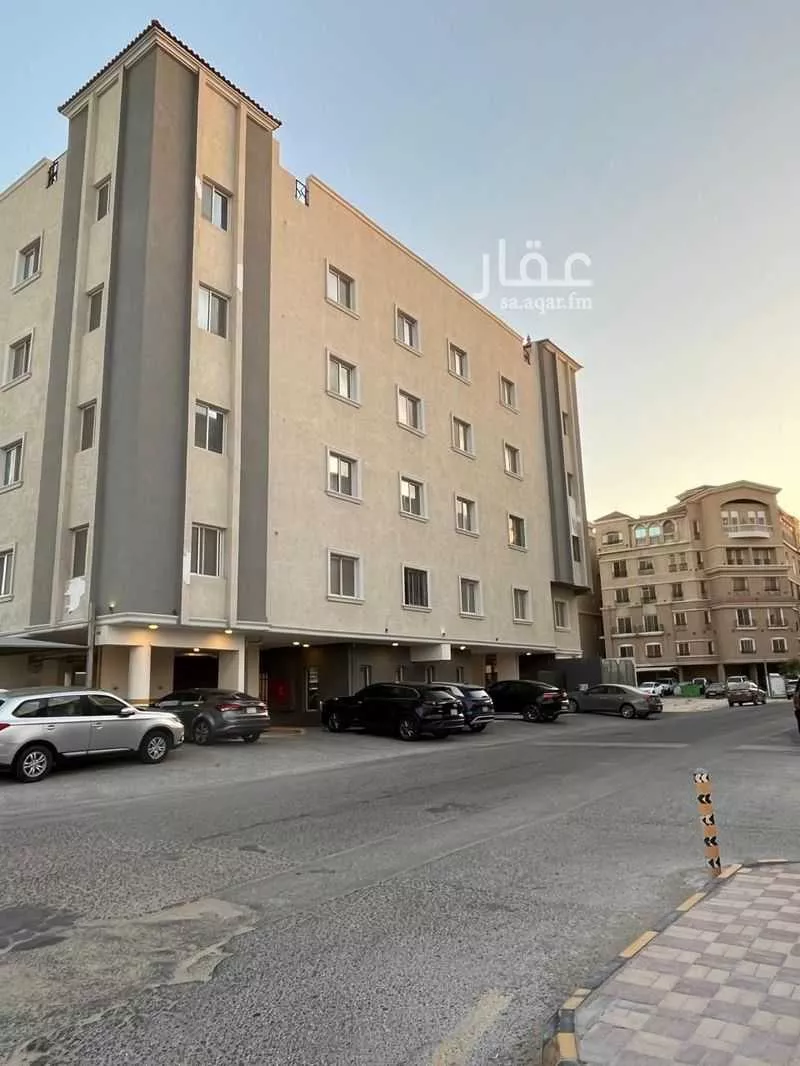 شقة للبيع في شارع النعيرية, حي الحمراء, مدينة الخبر, المنطقة الشرقية 1 صورة