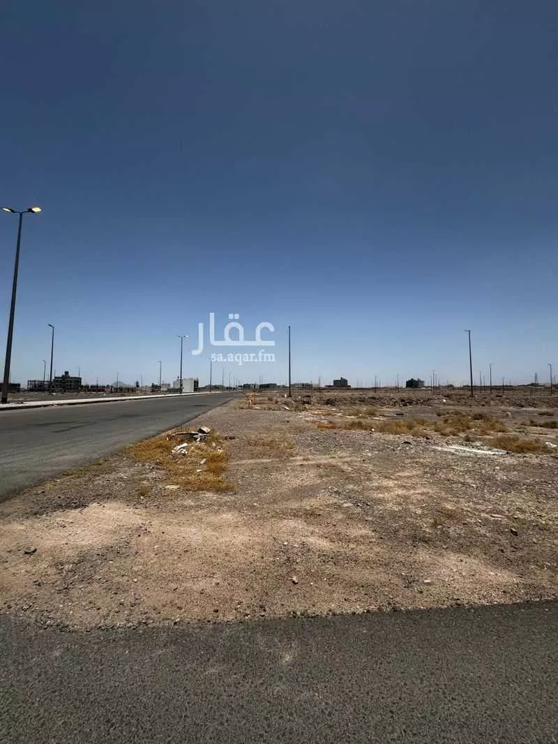 أرض للبيع في شارع عبدالله بن دهيش, حي عين الخيف, مدينة المدينه المنوره, منطقة المدينة المنورة 1 صورة