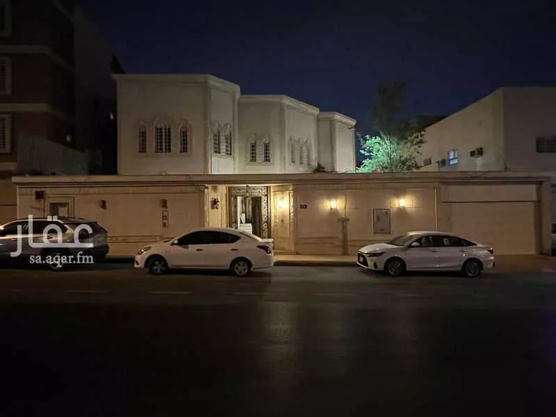 فيلا للبيع في شارع بنغازي, حي الروابي, مدينة الرياض, منطقة الرياض 1 صورة