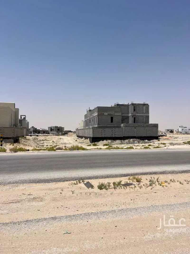 أرض للبيع في شارع عين الخدود, حي الصقور, مدينة الاحساء, المنطقة الشرقية 1 صورة