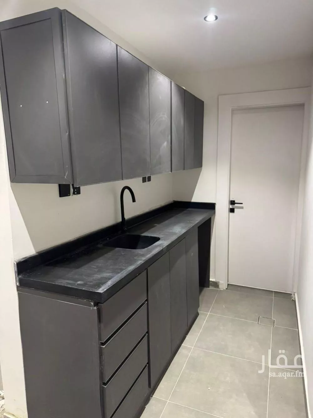 شقة للإيجار في شارع الشيخ عبدالرزاق عفيفي, حي المروج, مدينة الرياض, منطقة الرياض 1 صورة