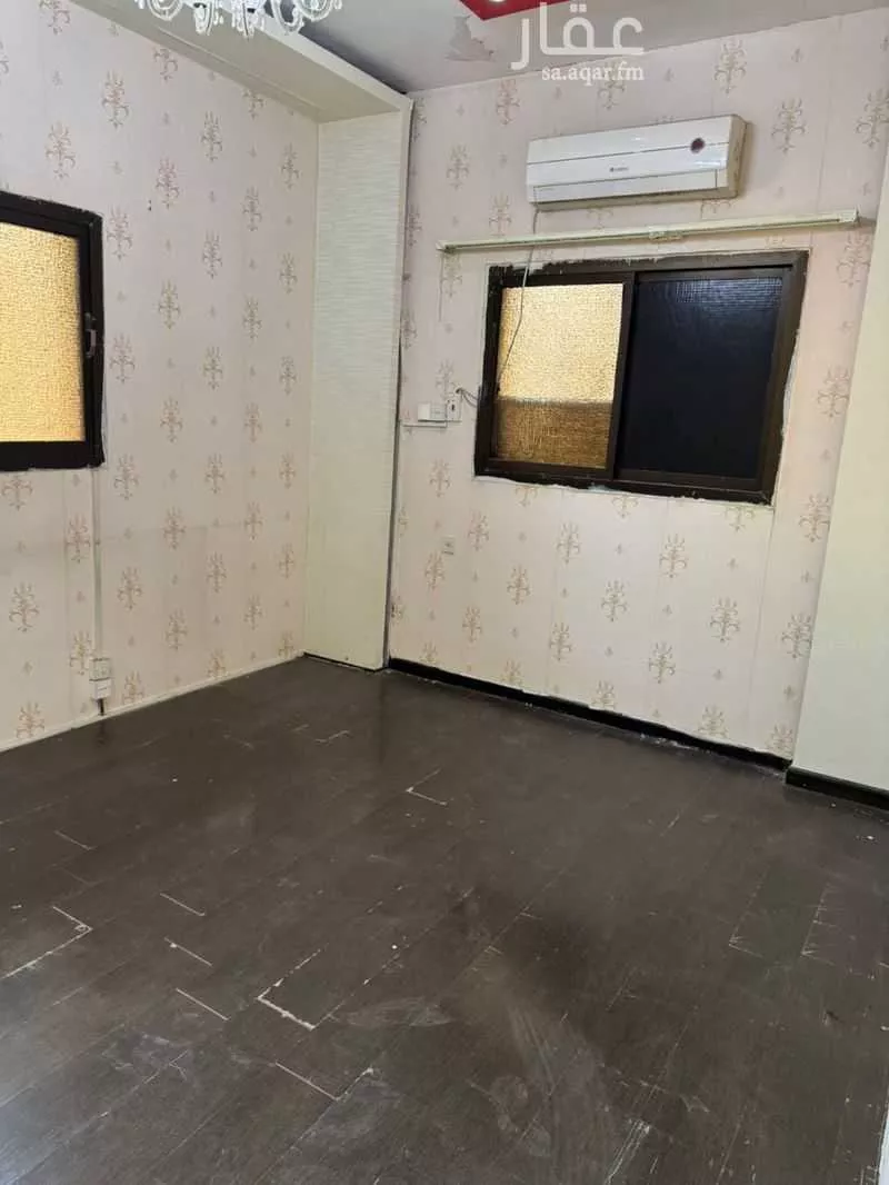 فيلا للإيجار في شارع روض العيون, حي المربع, مدينة الرياض, منطقة الرياض 1 صورة