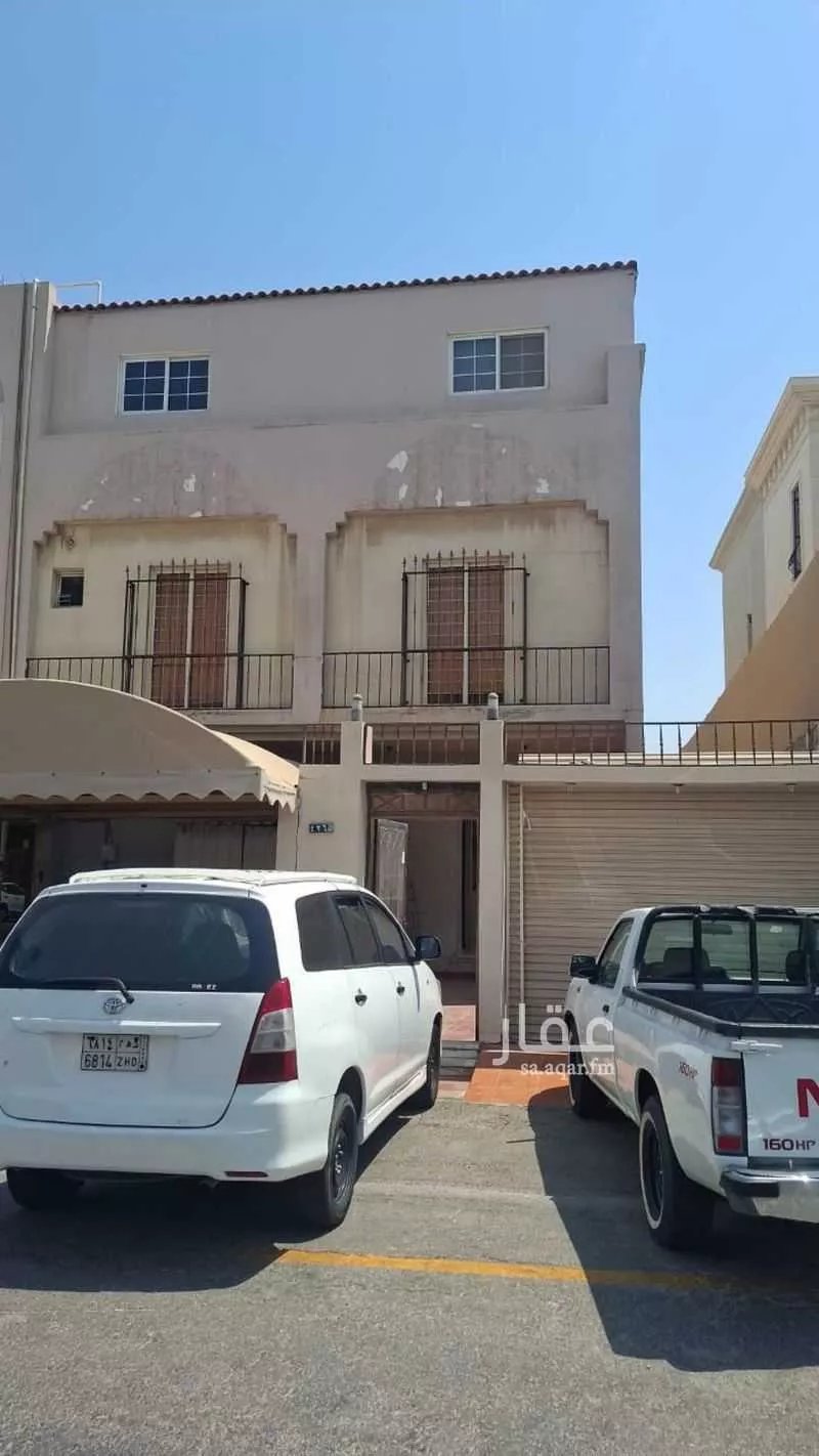 عمارة للإيجار في شارع 15ج, حي البادية, الدمام 1 صورة