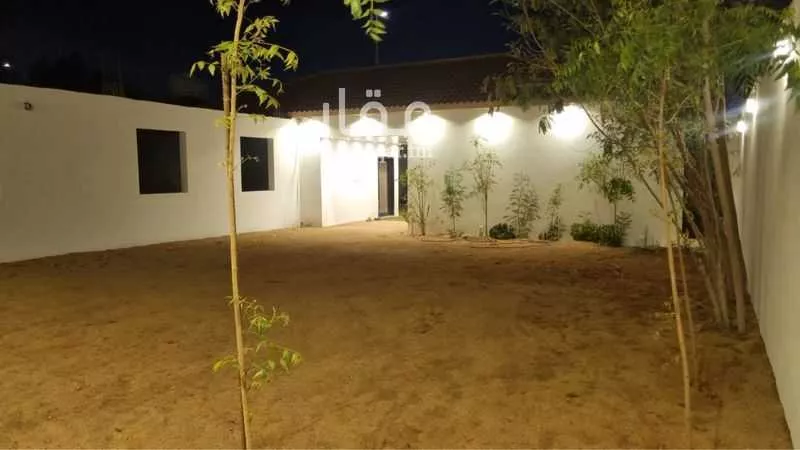استراحة للبيع في شارع عبدالغني ابن سعيد, حي نبلاء, مدينة المدينه المنوره, منطقة المدينة المنورة 1 صورة