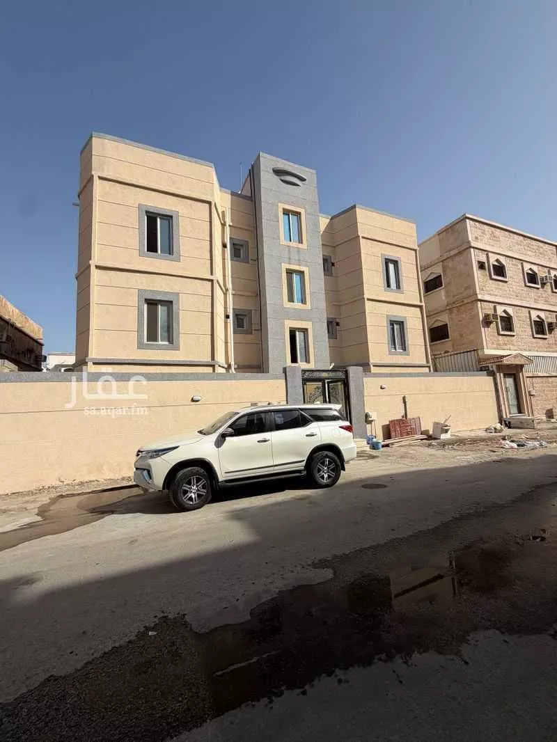 عمارة للبيع في شارع 26أ, حي الجلوية, مدينة الدمام, المنطقة الشرقية 1 صورة