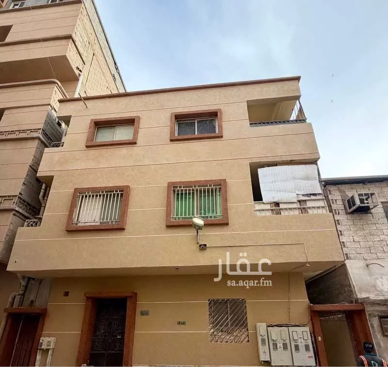 عمارة للبيع في شارع أبو عقبه الثقفي, حي البادية, مدينة الدمام, المنطقة الشرقية 1 صورة