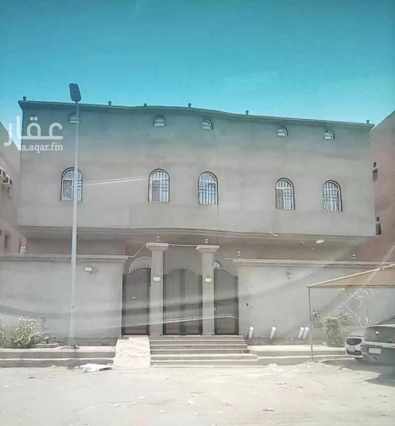 عمارة للبيع في شارع عبد الله بن سلمان الحمدان ، حي الصالحية ، جدة ، جدة 1 صورة