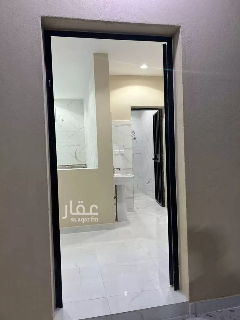 عمارة للإيجار في حي الغولاء, مدينة جدة, منطقة مكة المكرمة 1 صورة