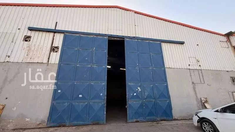 مستودع للإيجار في شارع قلعة المدق, حي المشاعل, مدينة الرياض, منطقة الرياض 1 صورة