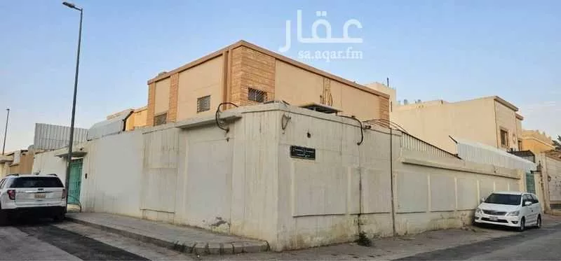 فيلا للبيع في شارع ذرعا, حي الصفاء, مدينة الرياض, منطقة الرياض 1 صورة
