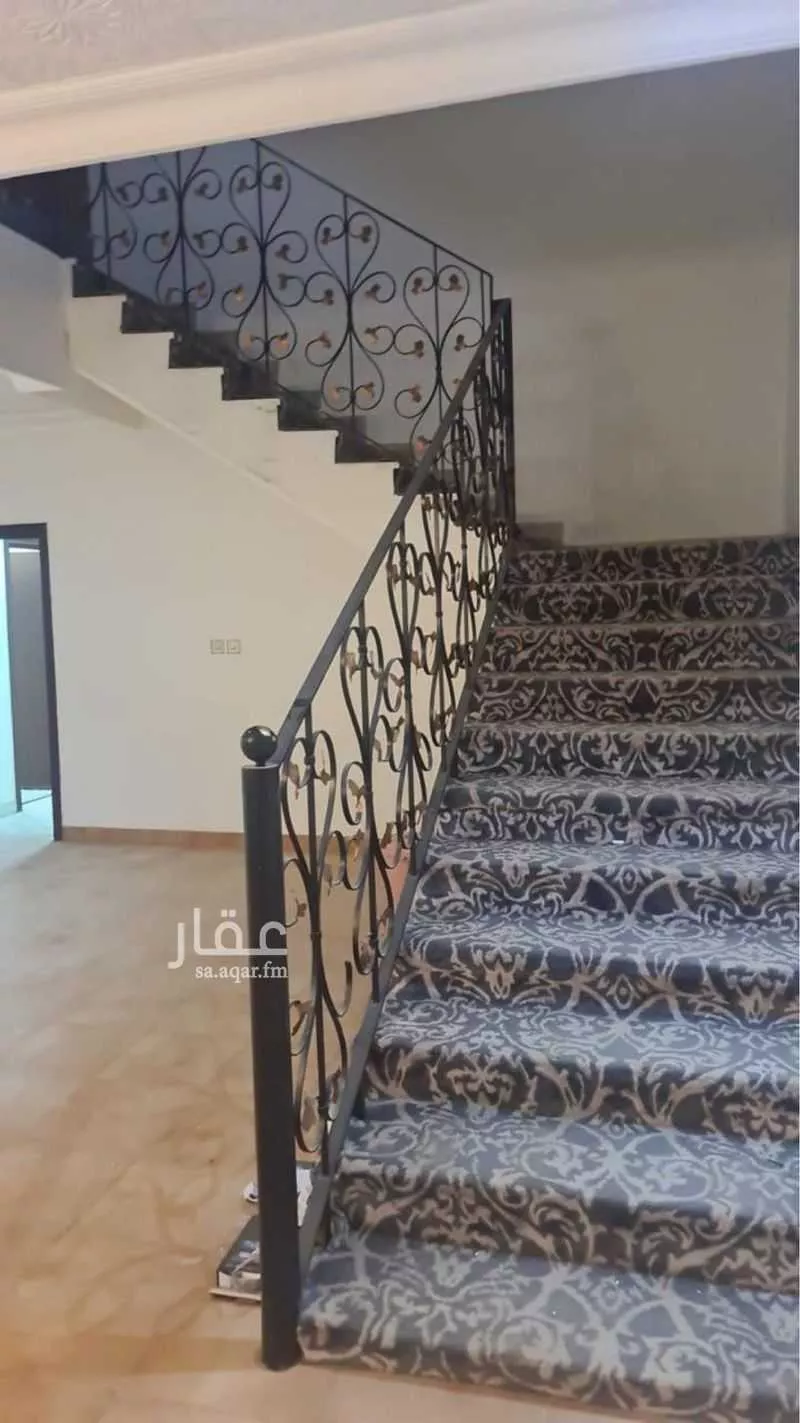 فيلا للبيع في شارع شهيد الدين ثم الوطن محمد عتيق المطيري, حي الشهداء, مدينة الرياض, منطقة الرياض 1 صورة