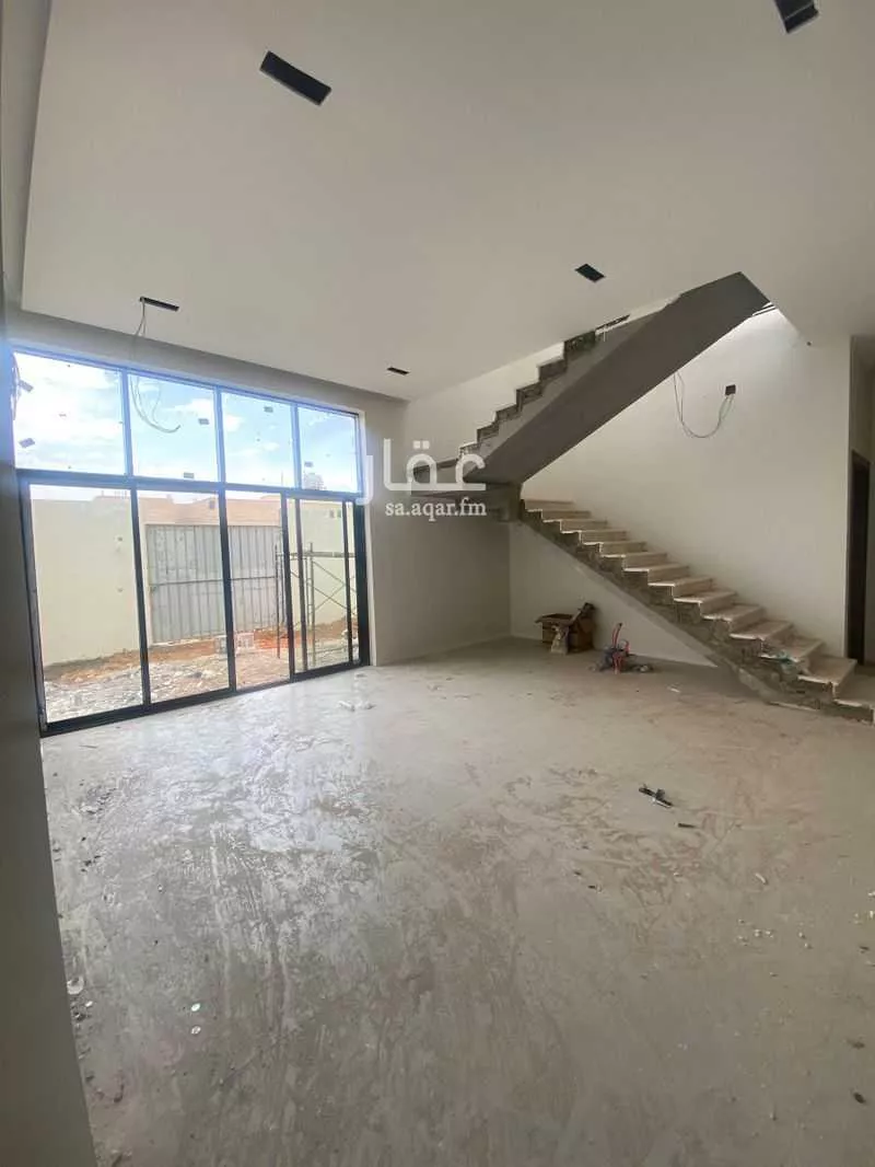 فيلا للإيجار في شارع حذيم ابن الحارث ابن الارقم ، حي المدائن ، حائل ، منطقة حائل 1 صورة