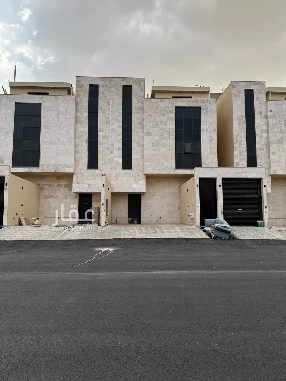 دور للبيع في شارع عمر بن بريق, حي العوالي, مدينة الرياض, منطقة الرياض 1 صورة