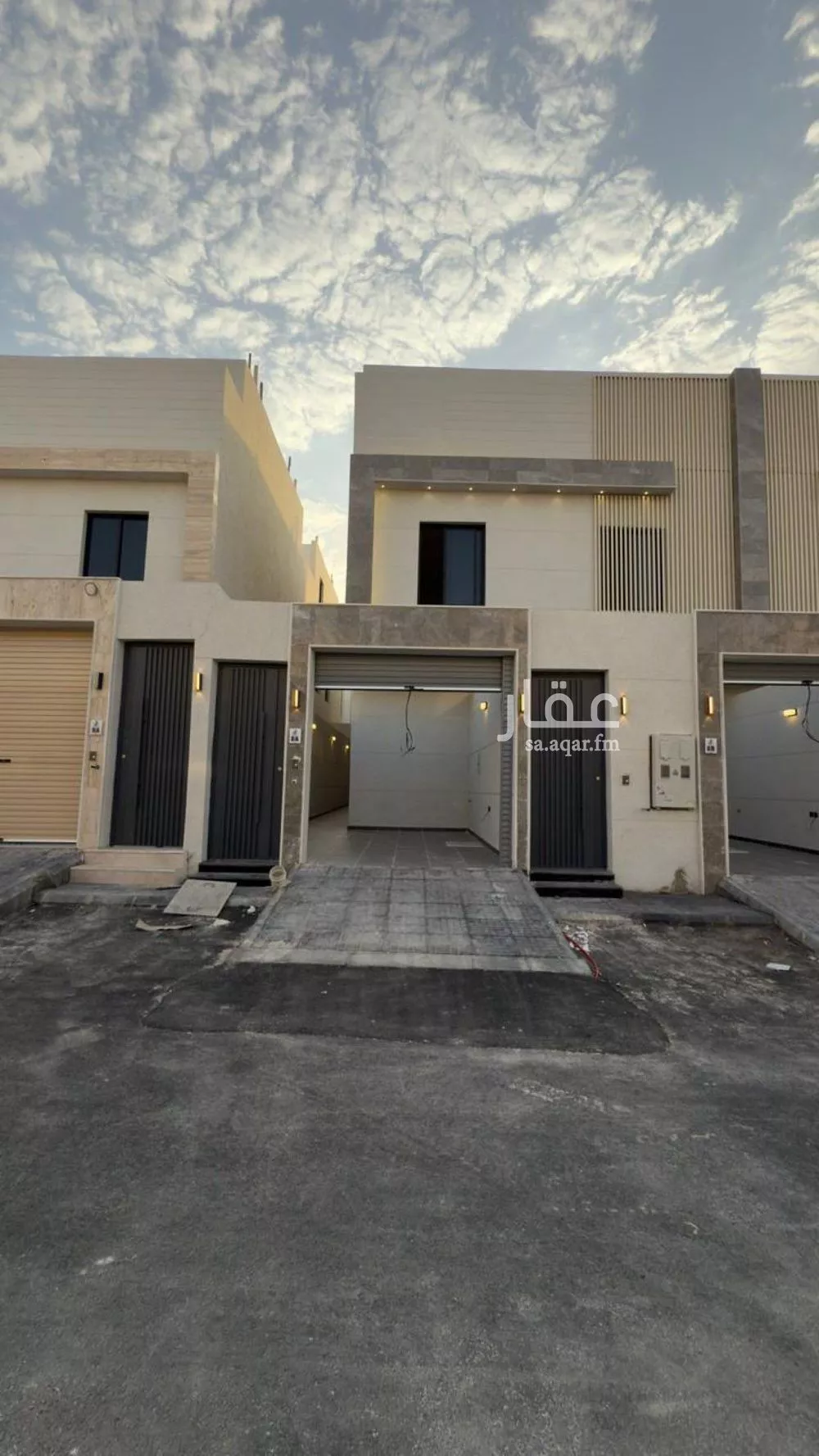فيلا للبيع في شارع حسين الأبريقي, حي عكاظ, مدينة الرياض, منطقة الرياض 1 صورة