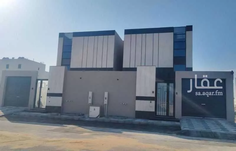 فيلا للبيع في شارع الفضل اليزيدي, حي ضاحية الملك فهد, مدينة الدمام, المنطقة الشرقية 1 صورة