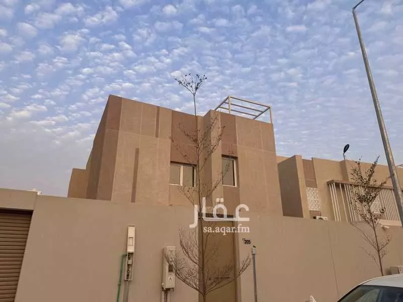 فيلا للإيجار في شارع الامير فيصل بن بندر بن عبدالعزيز الفرعي ، حي مطار الملك خالد الدولي ، الرياض ، منطقة الرياض 1 صورة