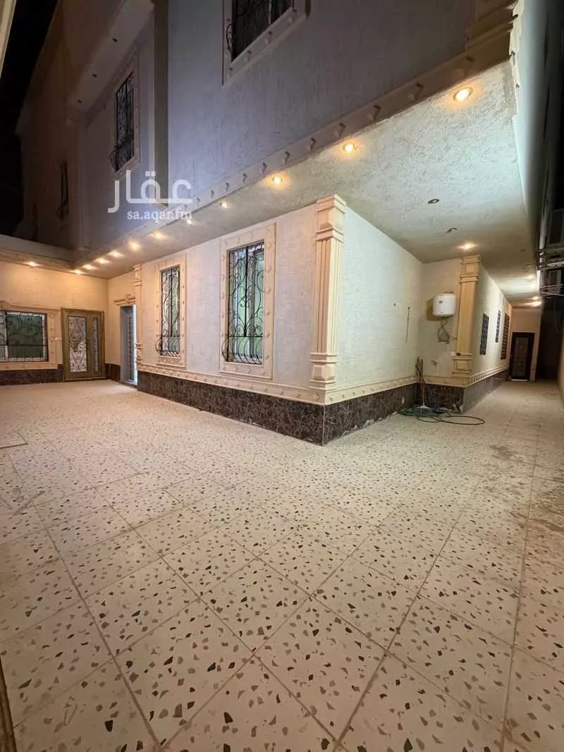 فيلا للبيع في شارع أبي القاسم السبتي, حي الرمال, مدينة الرياض, منطقة الرياض 1 صورة