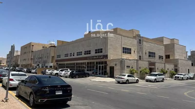 عمارة للبيع في شارع البهاء زهير, حي الملك فيصل, مدينة الرياض, منطقة الرياض 1 صورة