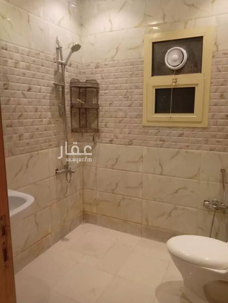 شقة للإيجار في شارع رقم 360, حي الملقا, مدينة الرياض, منطقة الرياض 1 صورة