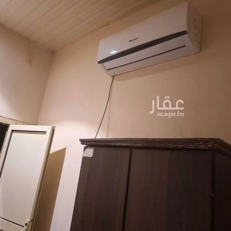 غرفة للإيجار في شارع عبدالرحمن بن مهنا, حي الربيع, مدينة الرياض, منطقة الرياض 1 صورة