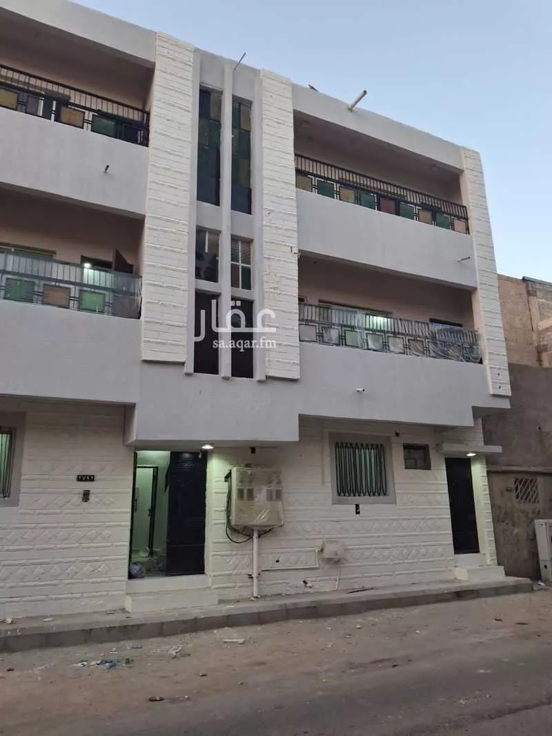 عمارة للإيجار في شارع الأخضر بن علي, حي منفوحة, مدينة الرياض, منطقة الرياض 1 صورة