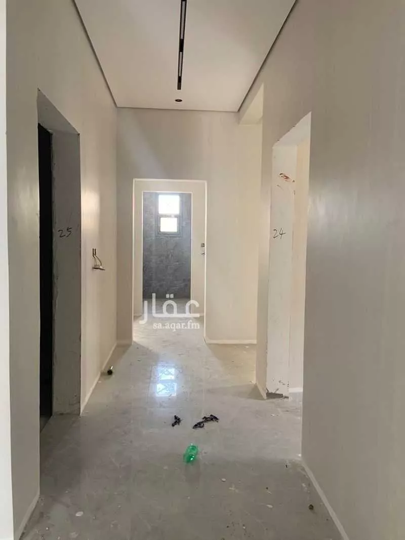 دور للبيع في شارع عثمان بن صالح, حي السويدي, مدينة الرياض, منطقة الرياض 1 صورة