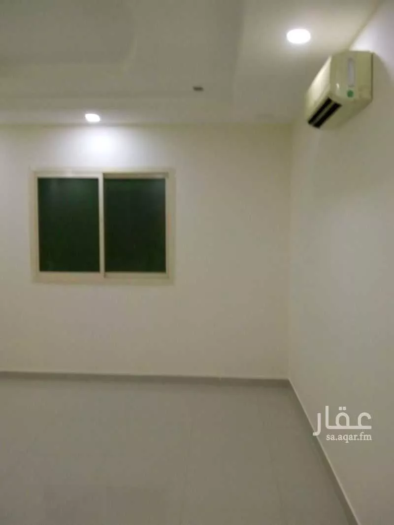 فيلا للبيع في شارع الحجور, حي النفل, مدينة الرياض, منطقة الرياض 1 صورة