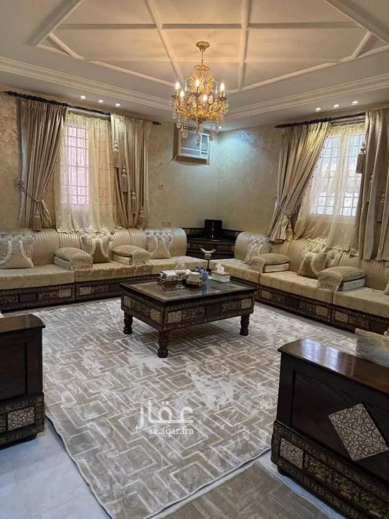 شقة للبيع في شارع ملهم, حي الصفاء, مدينة ابها, منطقة عسير 1 صورة