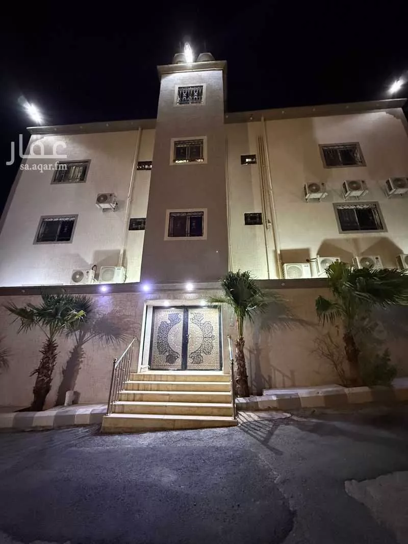 عمارة للبيع في شارع علي الدرويش, حي الضرس, مدينة محائل, منطقة عسير 1 صورة