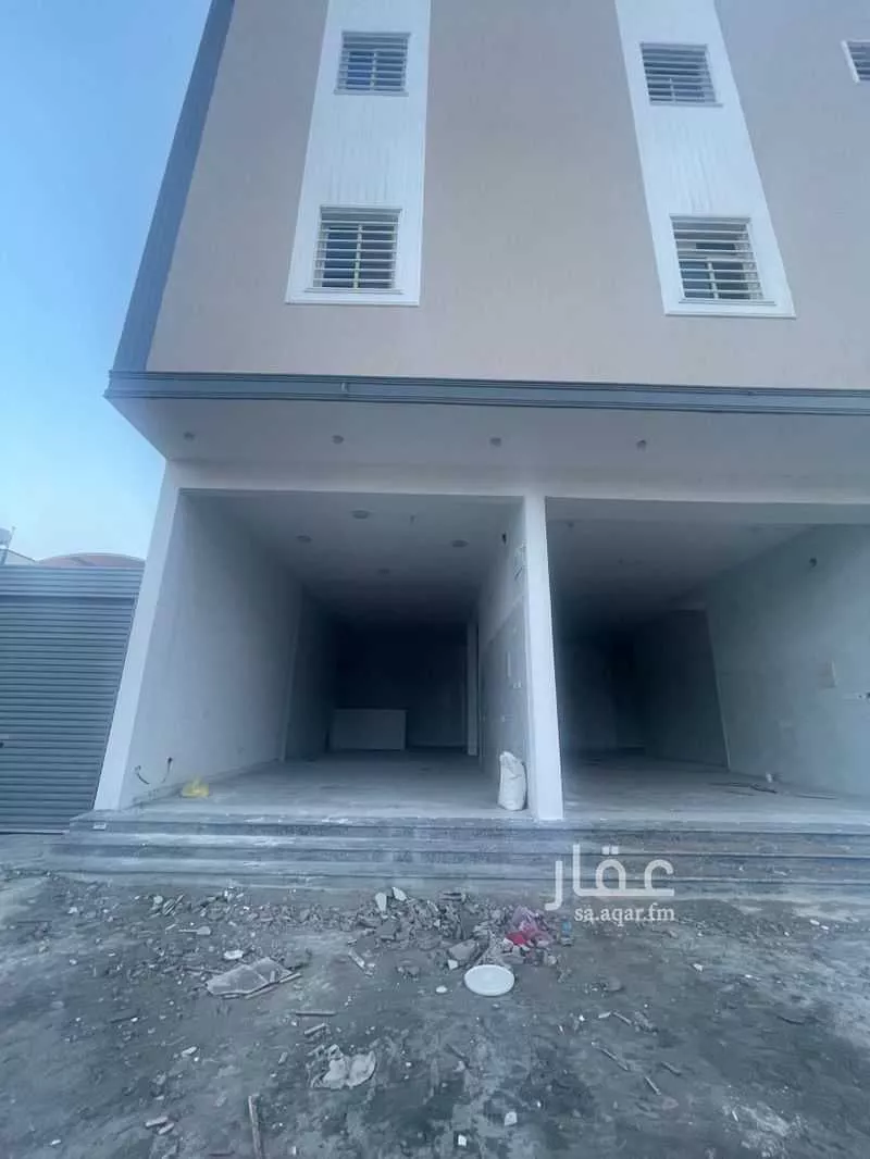 محل للإيجار في شارع زهرة الربيع, حي الياقوت, مدينة ابها, منطقة عسير 1 صورة