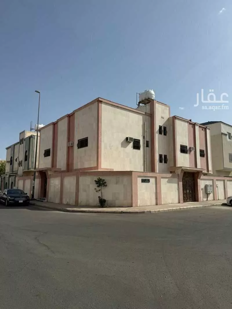 عمارة للبيع في شارع عقبة ابن عثمان, حي الخالدية, مدينة المدينة المنورة, منطقة المدينة المنورة 1 صورة