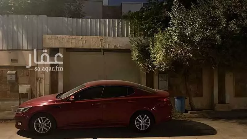 فيلا للبيع في شارع احمد المرادي, حي الملك سلمان, مدينة الرياض, منطقة الرياض 1 صورة