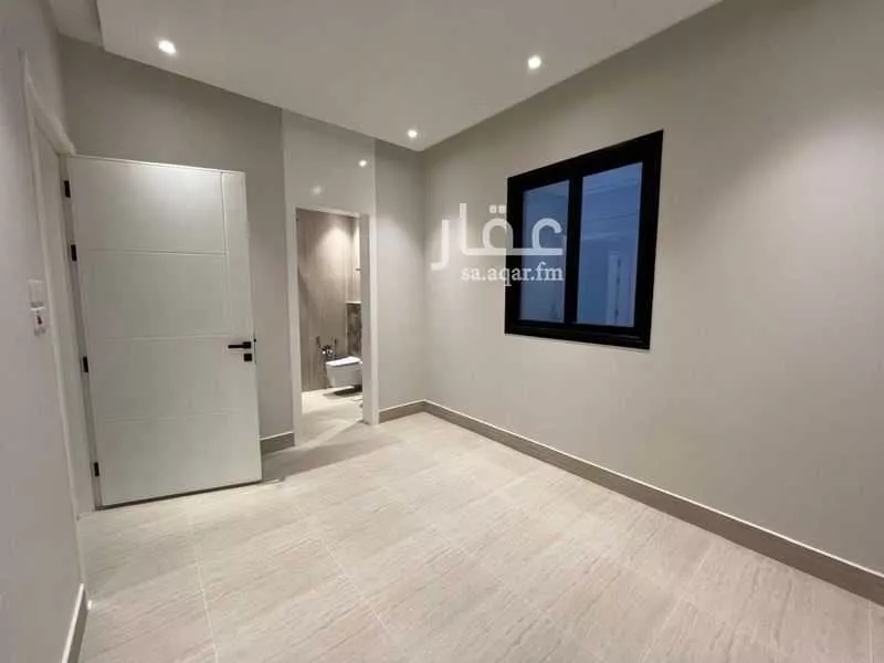 فيلا للإيجار في شارع عبدالله بن أبي دليم, حي الفاروق, مدينة الرياض, منطقة الرياض 1 صورة