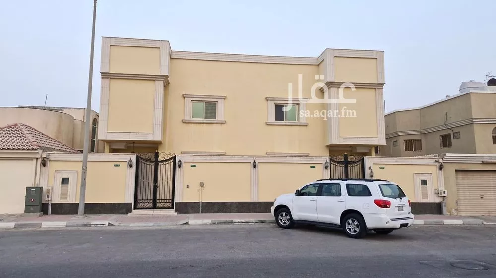 فيلا للبيع في شارع جمال الاسلام, حي الراكة الجنوبية, مدينة الخبر, المنطقة الشرقية 1 صورة