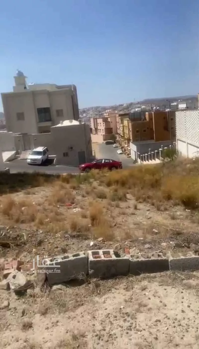 أرض للبيع في شارع عبدالله بن عمرو , حي البديع, مدينة ابها, منطقة عسير 1 صورة