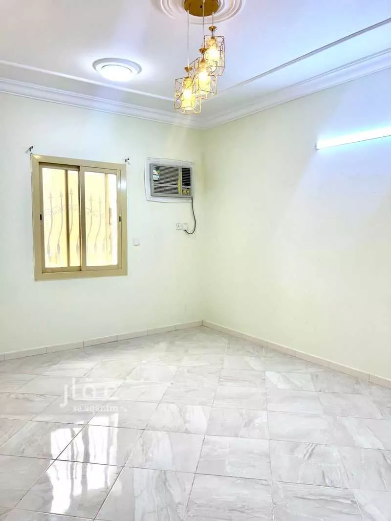 شقة للإيجار في شارع ياسر بن عامر بن مالك, حي المنتزهات, مدينة الباحة, منطقة الباحة 1 صورة