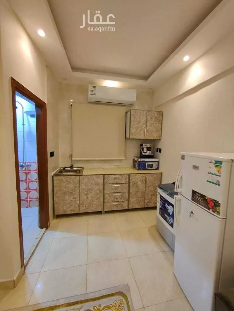 فيلا للإيجار في شارع جندب بن كعب, حي الضباط, مدينة الرياض, منطقة الرياض 1 صورة