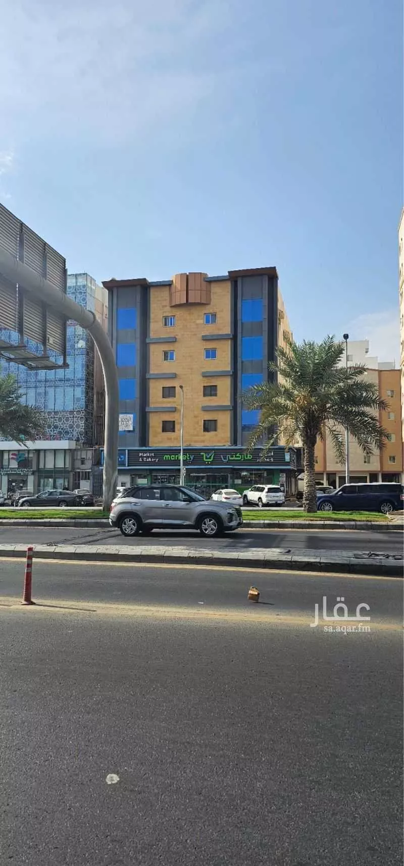 عمارة للبيع في شارع صاري فرعي, حي البوادي, مدينة جدة, منطقة مكة المكرمة 1 صورة