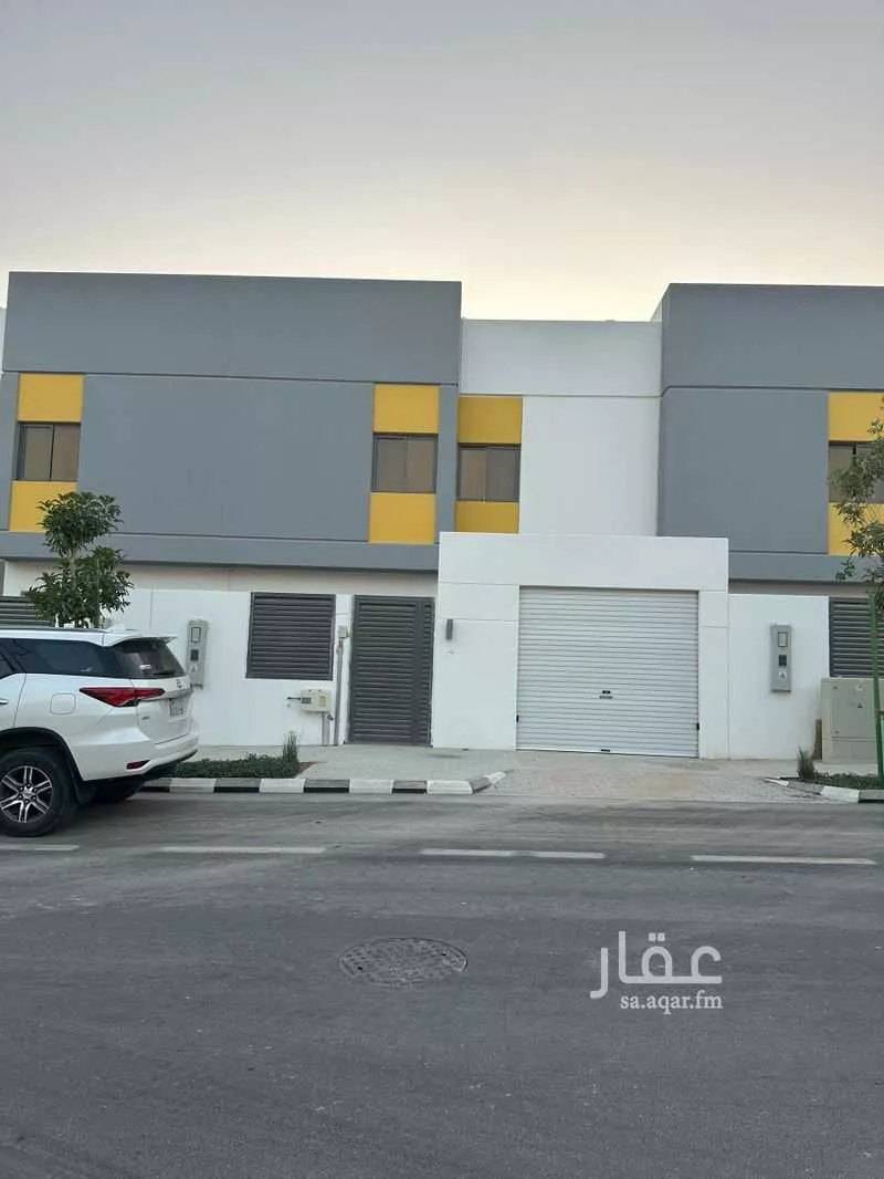 فيلا للإيجار في شارع زكريا بن يحيى ، حي مطار الملك خالد الدولي ، الرياض ، منطقة الرياض 1 صورة