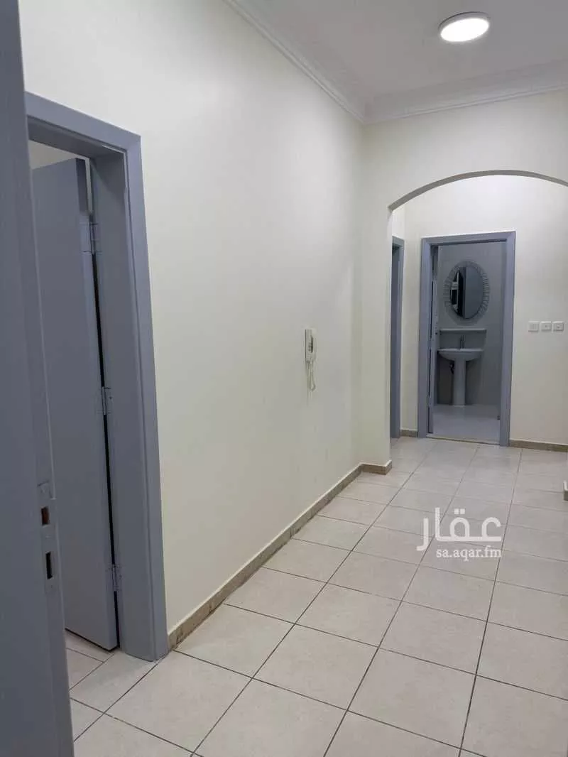 شقة للإيجار في شارع الامير فيصل بن عبدالله بن عبدالرحمن, حي حطين, مدينة الرياض, منطقة الرياض 1 صورة