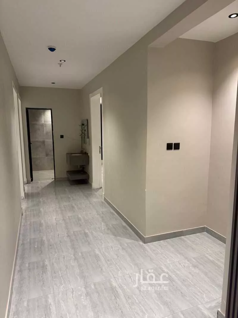 شقة للإيجار في شارع تنومة ، حي الحمراء ، الخبر ، الخبر 1 صورة